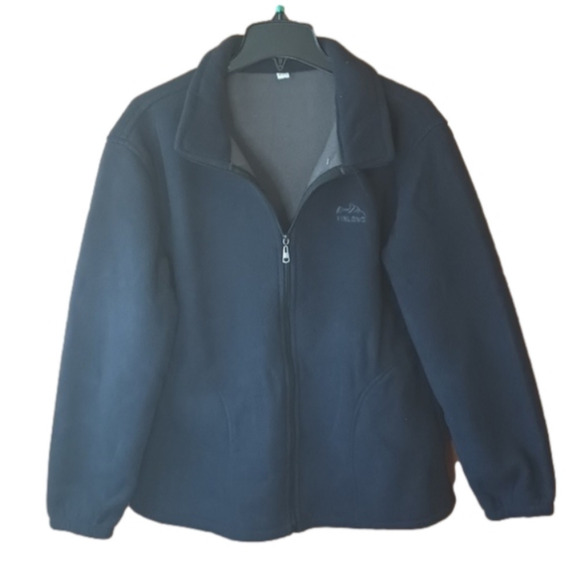 Nwot. Very nice fleece jacket M - Picture 1 of 3